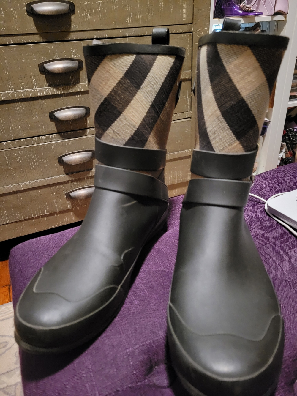 Burberry Black Rubber Rain Boots with Beige/Black Check Cuff